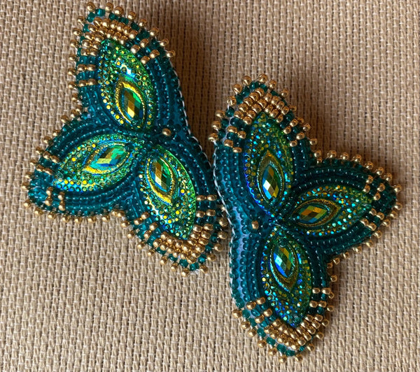 Teal green & gold beaded earrings, Native American beaded earrings, Indigenous beadwork, beaded earrings, unique earrings