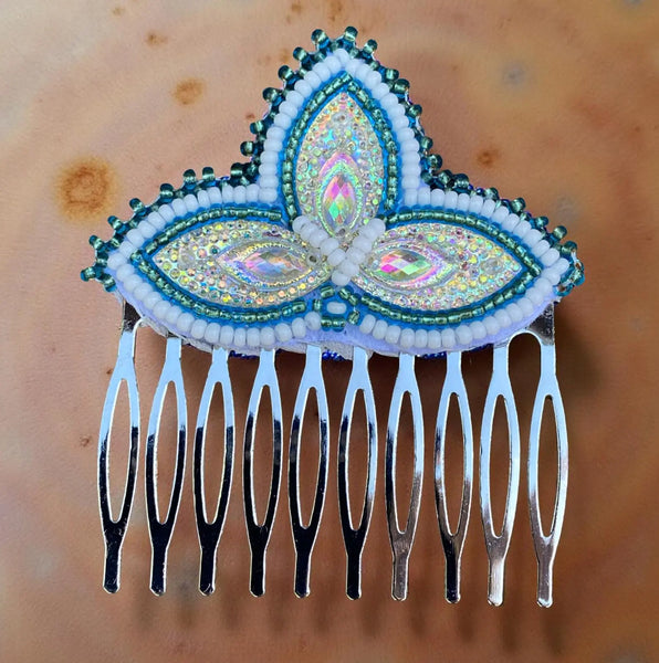 Native American beaded hair comb-aqua white