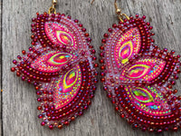 Red & pink beaded earrings, Native American beaded earrings, Indigenous beadwork, beaded earrings, unique earrings